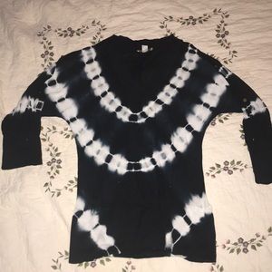 Boston proper v-neck sweater with cutout arms